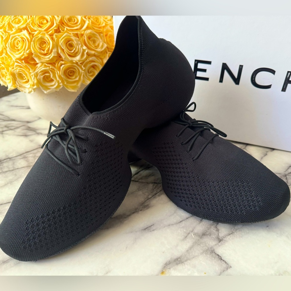SOLD - Givenchy sneakers - black size 43 - 100% polyester